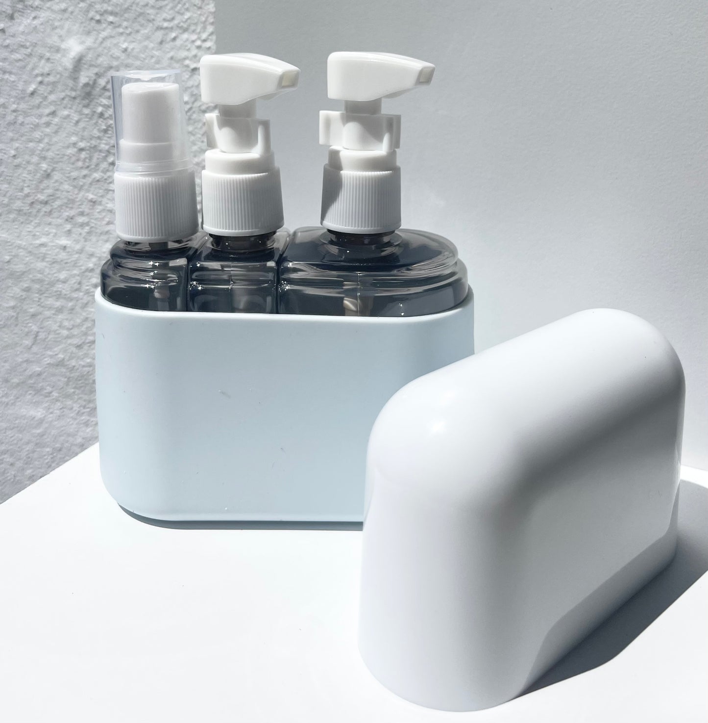 Refillable container blue